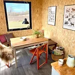 팜스테이 Cozy Tiny House On A Farm Skibby