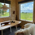 Cozy Tiny House On A Farm *