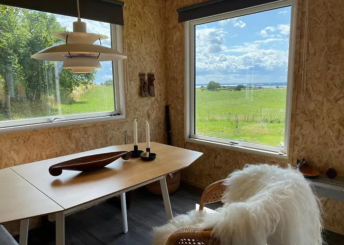 Cozy Tiny House On A Farm *