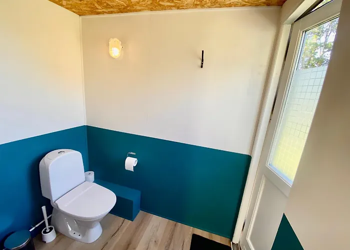 Cozy Tiny House On A Farm 农家乐